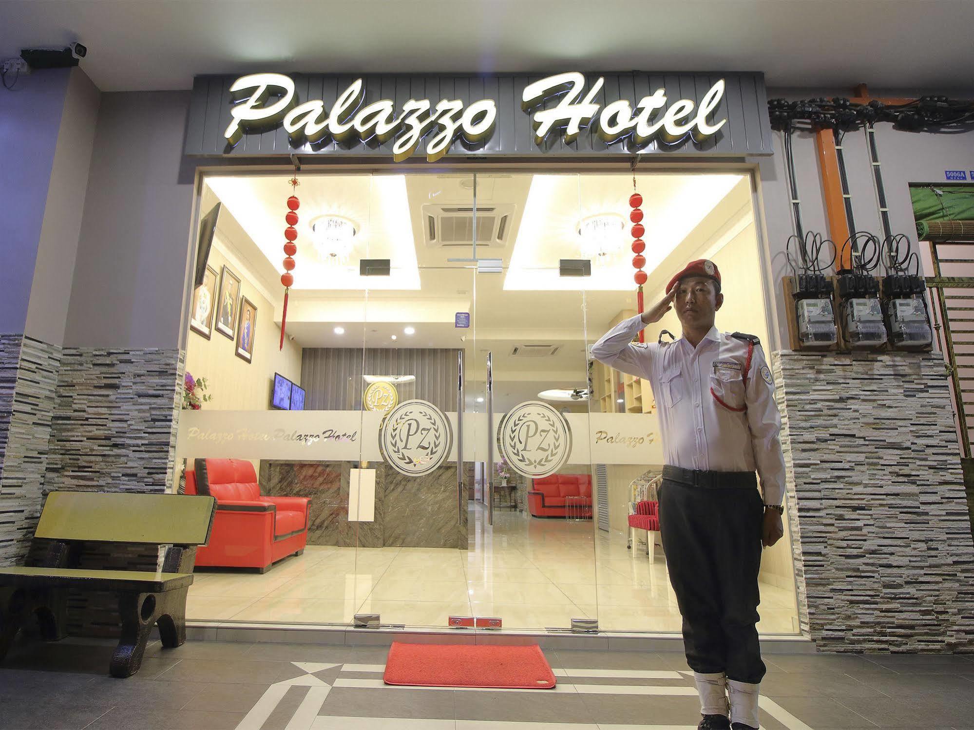 Palazzo Hotel Kulai Zewnętrze zdjęcie