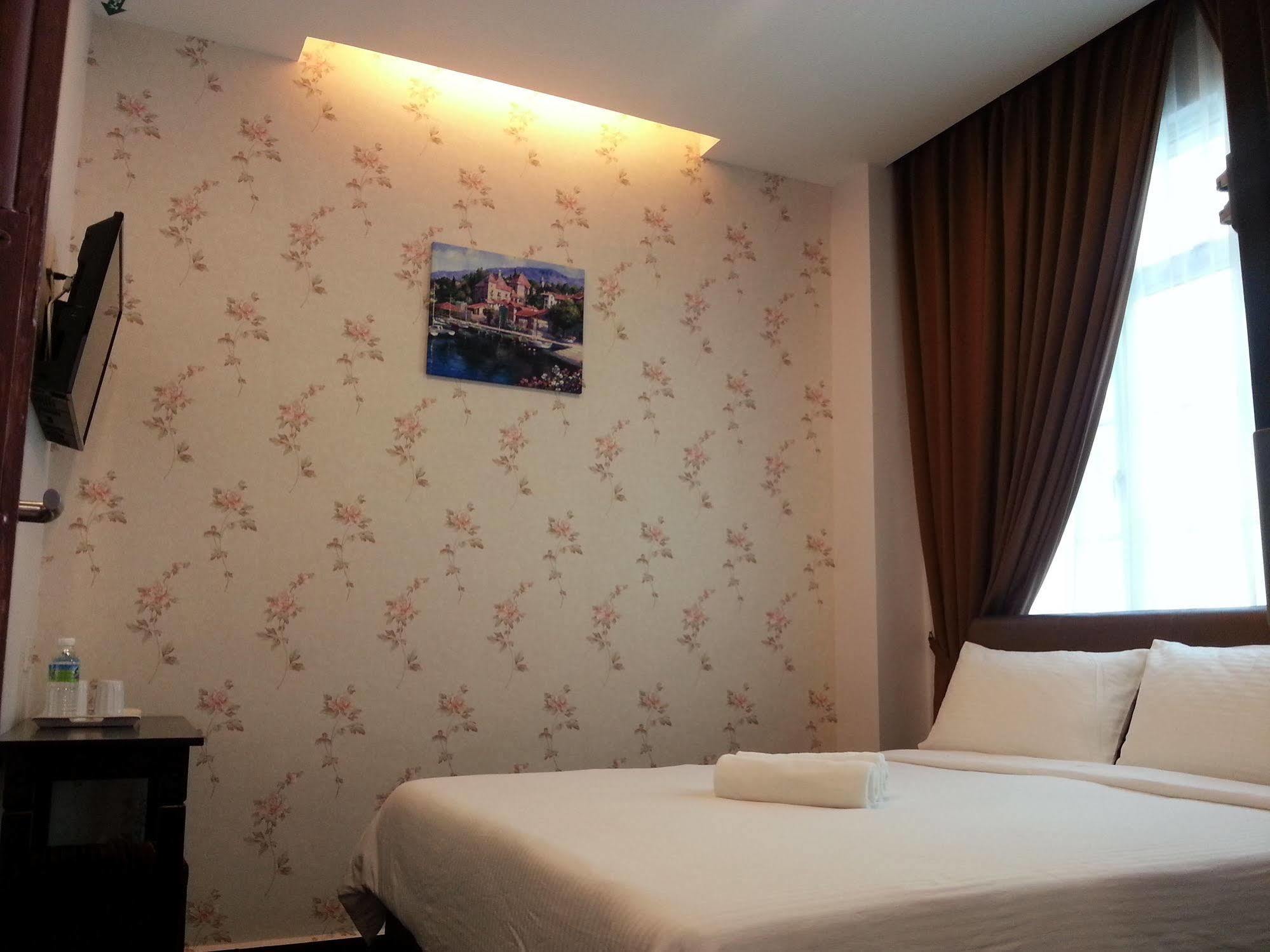 Palazzo Hotel Kulai Zewnętrze zdjęcie