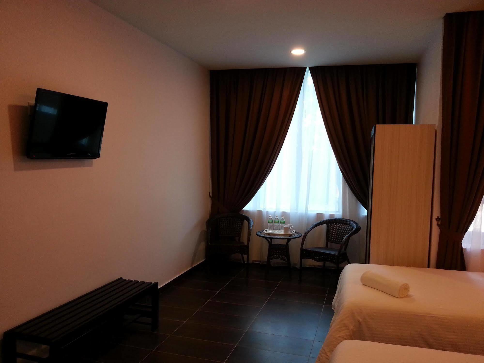 Palazzo Hotel Kulai Zewnętrze zdjęcie