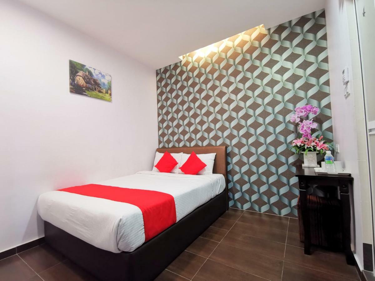 Palazzo Hotel Kulai Zewnętrze zdjęcie